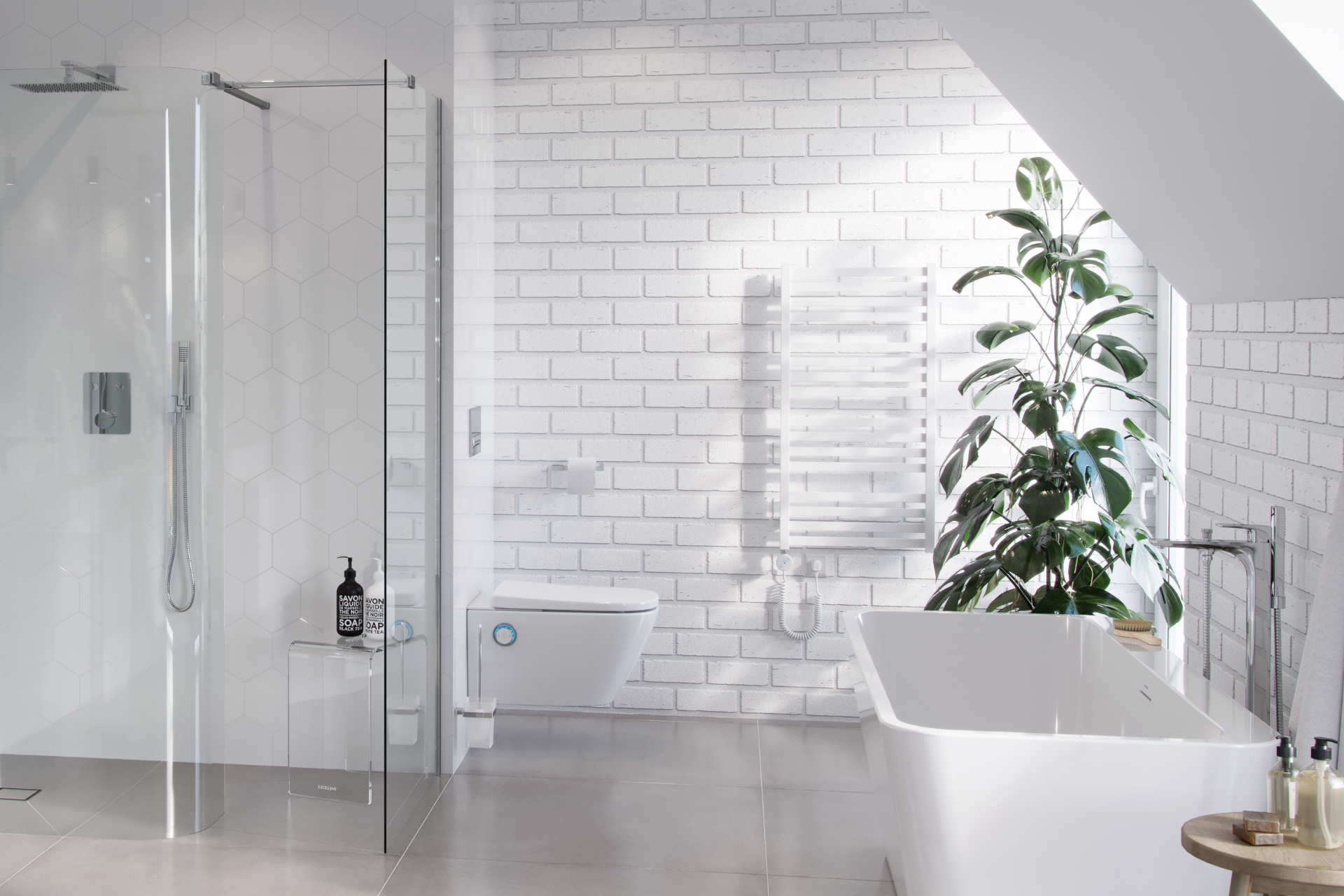 Horos grzejnik łazienkowy elektryczny z grzałką elektryczną Excellent biały soft wanna Lila 2.0