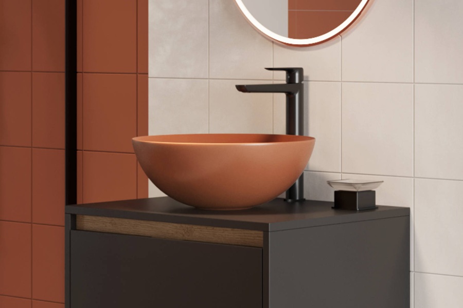 Kolorowe umywalki – jak wybrać modną ceramikę do łazienki?